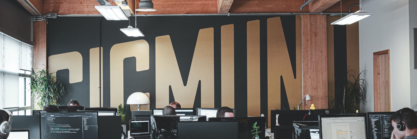 Banner 2 Large banner in office